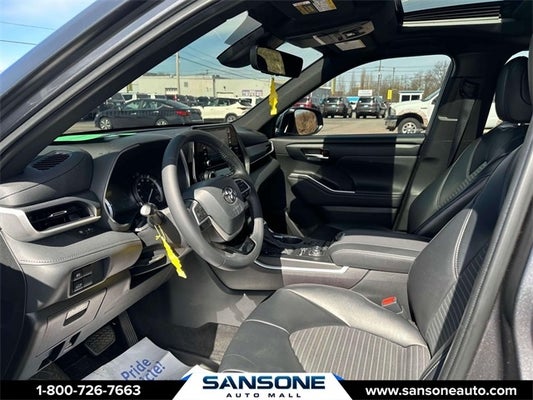 2022 Toyota Highlander XSE in Woodbridge, NJ - Sansone Auto