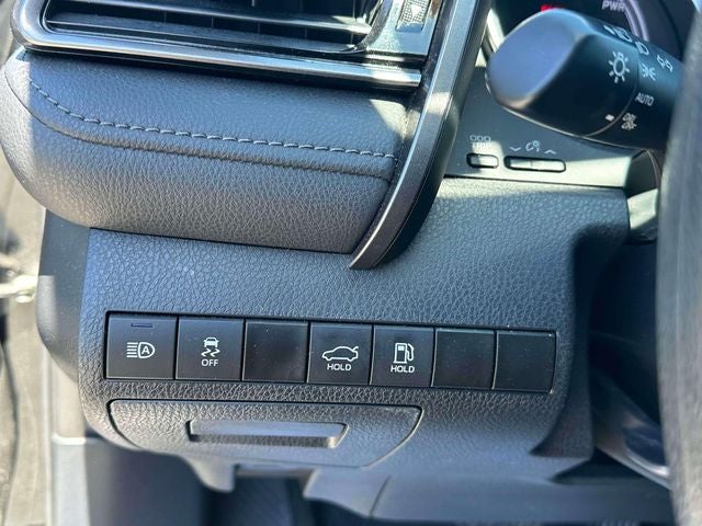 2023 Toyota Camry Hybrid LE