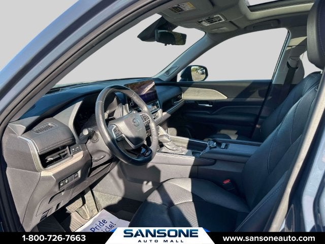 2025 Toyota Grand Highlander Platinum