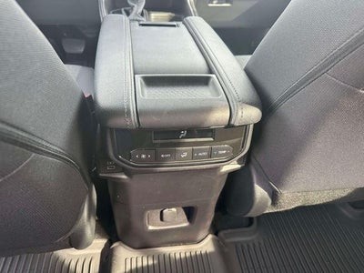 2025 Toyota Grand Highlander LE