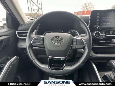 2021 Toyota Highlander LE