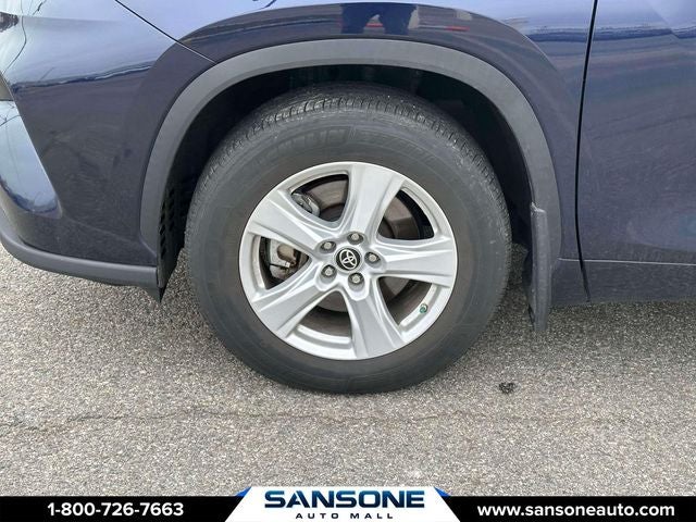 2021 Toyota Highlander LE