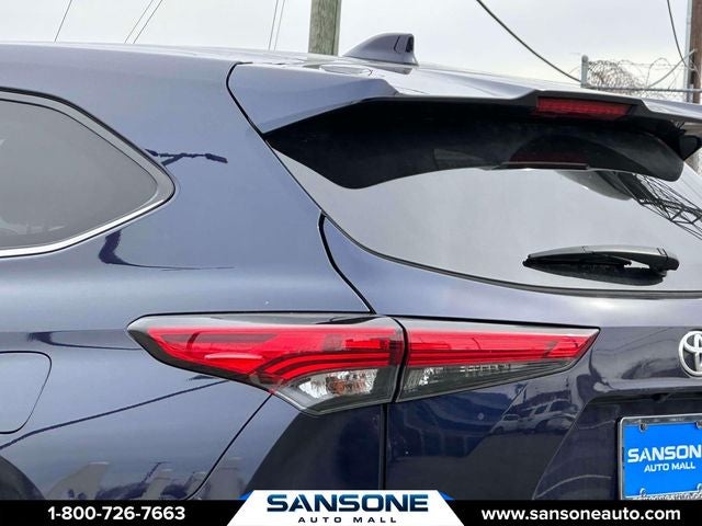 2021 Toyota Highlander LE