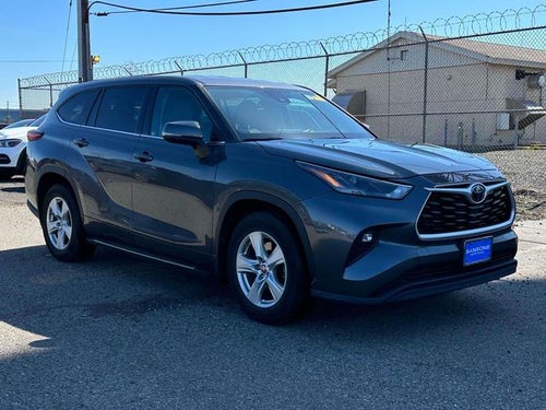 2022 Toyota Highlander LE