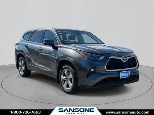 2022 Toyota Highlander LE