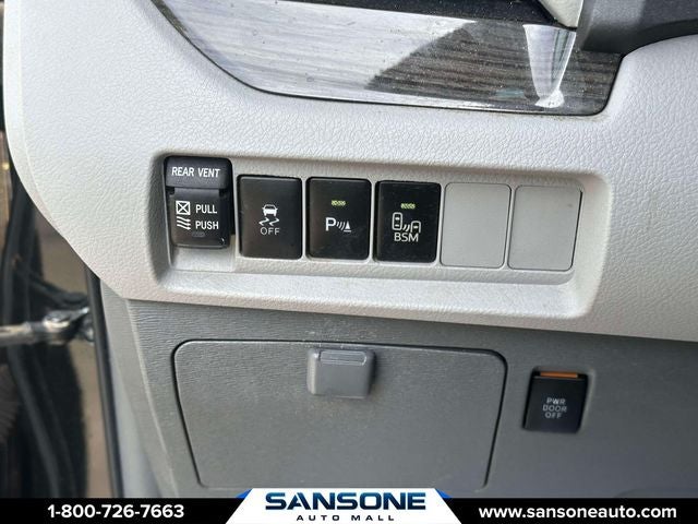 2016 Toyota Sienna XLE 7 Passenger