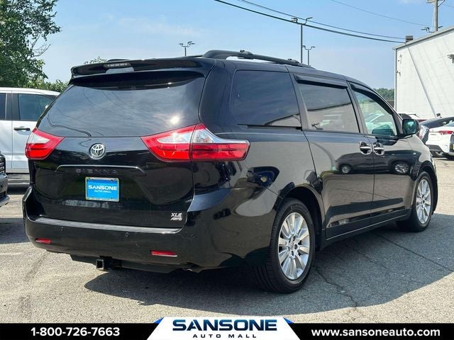 2016 Toyota Sienna XLE 7 Passenger