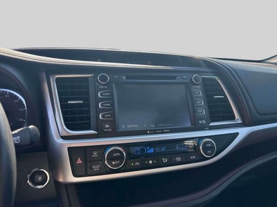2019 Toyota Highlander Limited Platinum