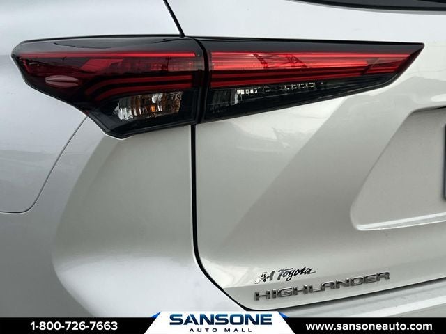 2022 Toyota Highlander XLE