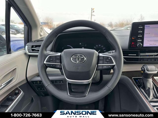 2024 Toyota Sienna XLE
