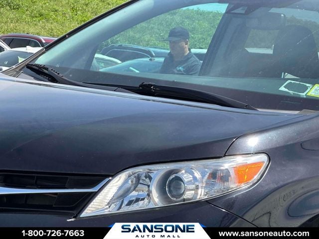 2020 Toyota Sienna LE 7 Passenger