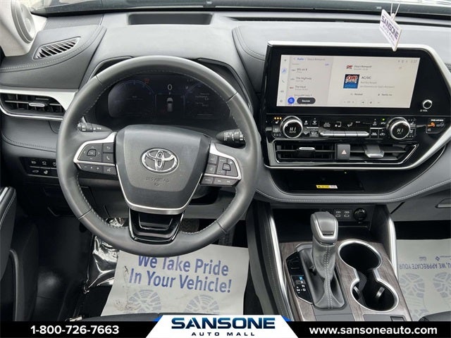 2024 Toyota Highlander Platinum
