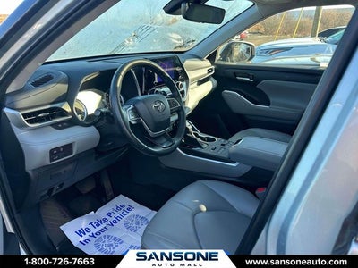 2023 Toyota Highlander XLE