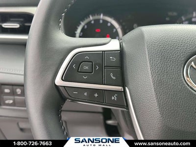 2025 Toyota Highlander LE