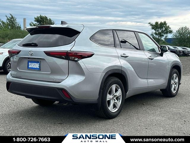 2025 Toyota Highlander LE