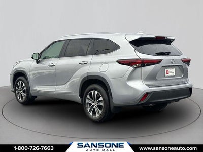 2025 Toyota Highlander XLE