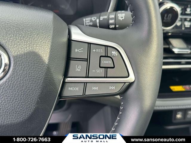 2025 Toyota Highlander Platinum