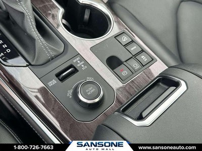 2025 Toyota Highlander Platinum