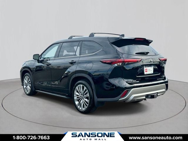 2025 Toyota Highlander Platinum