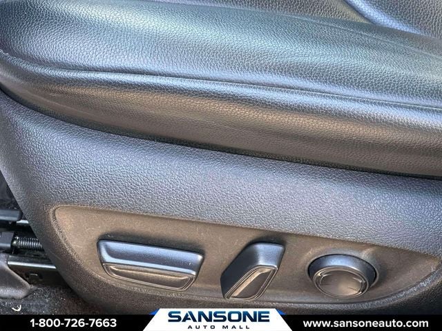 2023 Toyota Highlander Base