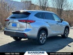 2023 Toyota Highlander Base