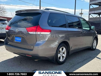 2014 Toyota Sienna LE