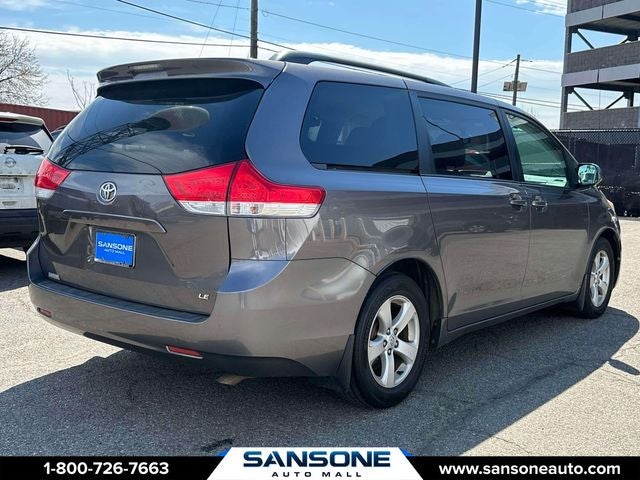 2014 Toyota Sienna LE