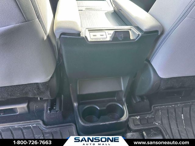 2025 Toyota Sienna LE 8 Passenger