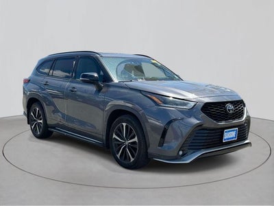 2022 Toyota Highlander XSE
