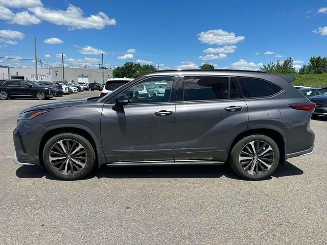 2022 Toyota Highlander XSE