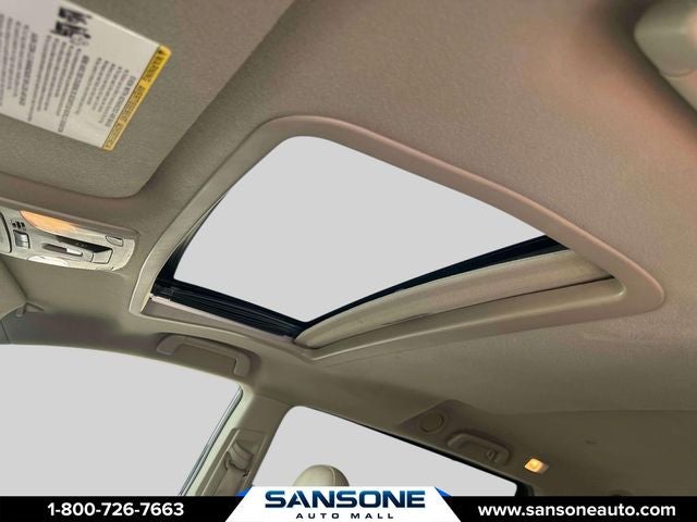 2014 Toyota Sienna XLE 8 Passenger