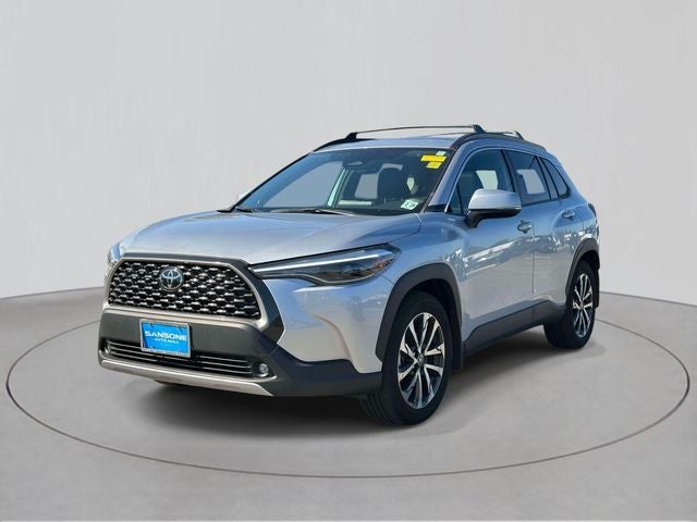 2024 Toyota Corolla Cross XLE