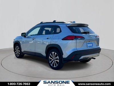 2024 Toyota Corolla Cross XLE