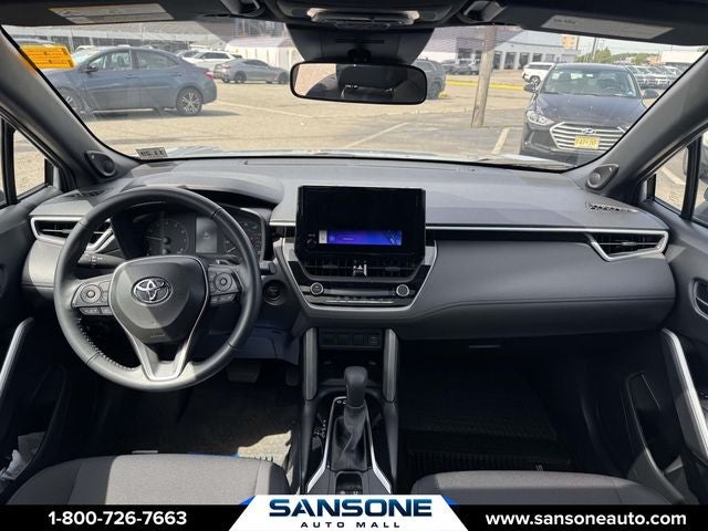 2024 Toyota Corolla Cross Hybrid SE
