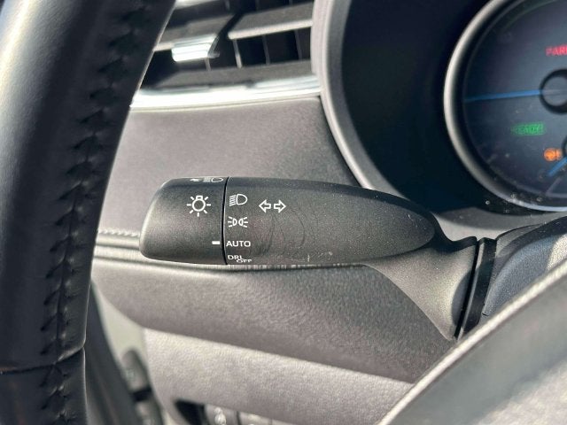 2022 Toyota Venza LE