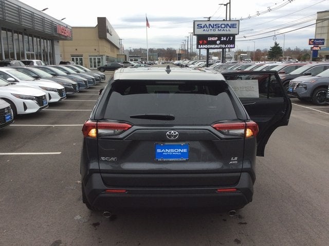 2025 Toyota RAV4 LE