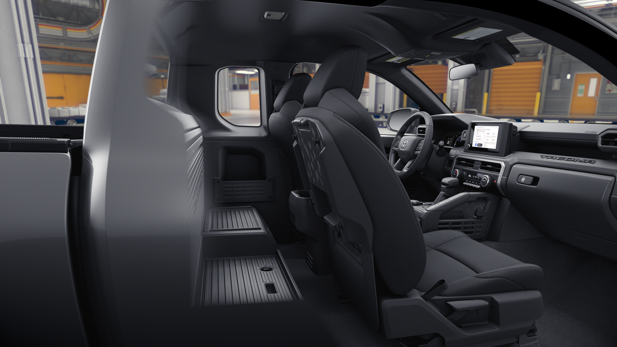 2026 Toyota TACOMA SR 4X4 XTRACAB