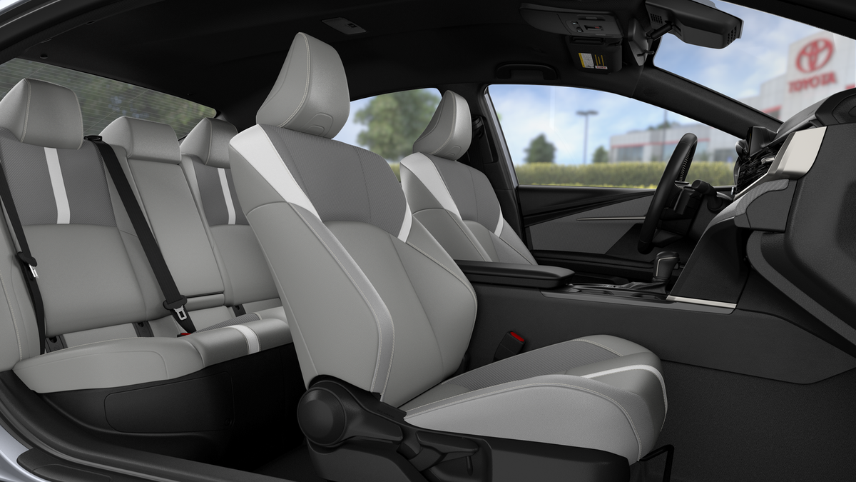 2026 Toyota Camry SE AWD