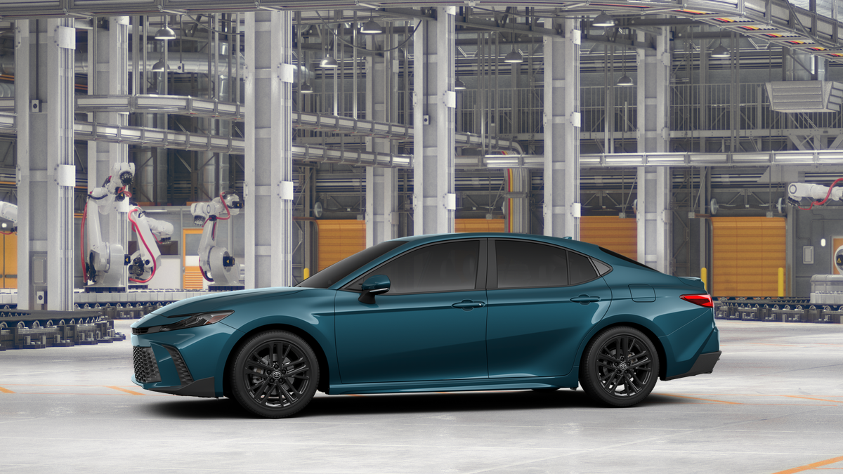 2026 Toyota Camry SE AWD
