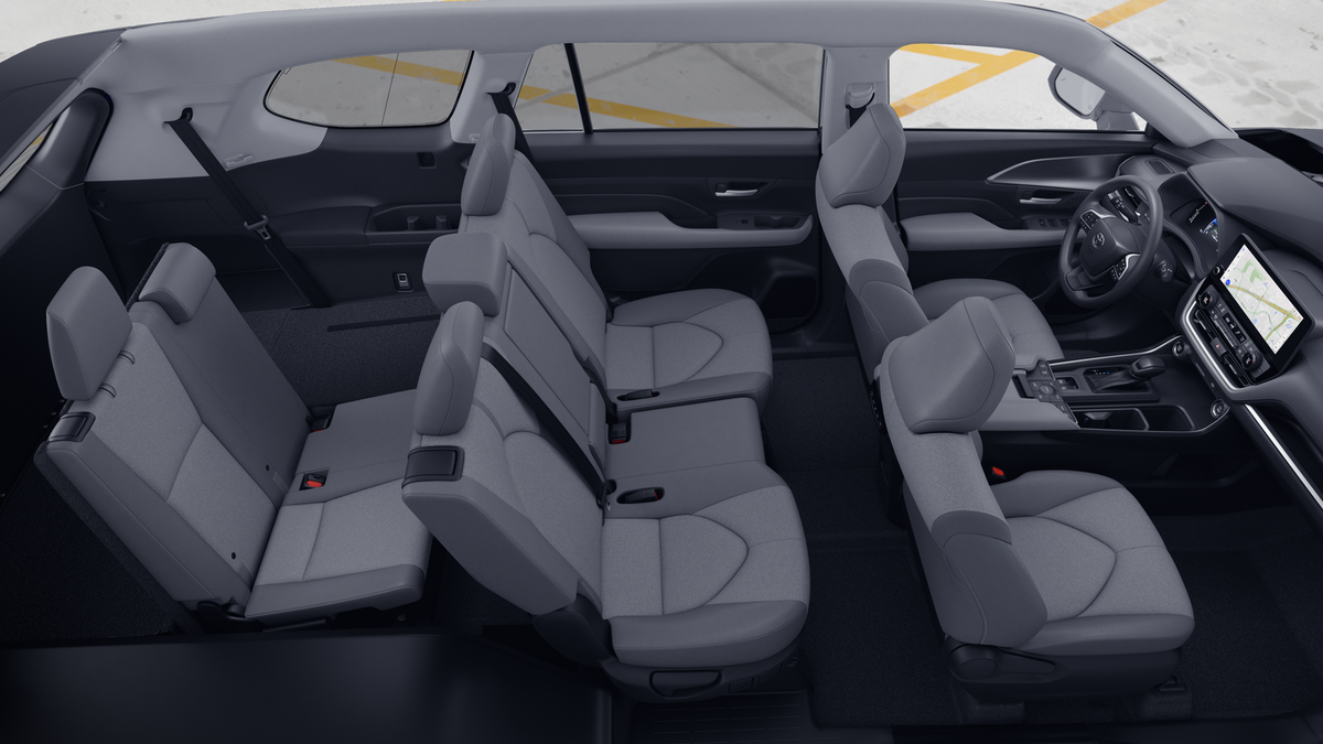 2026 Toyota Grand Highlander LE