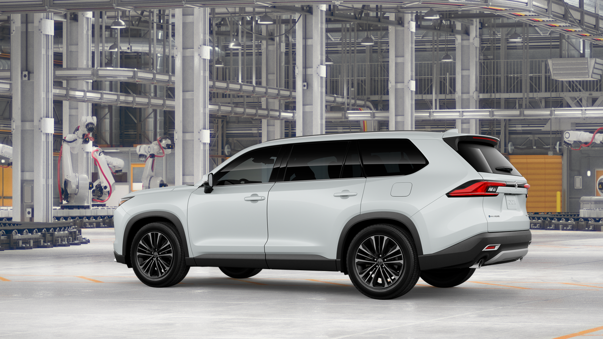 2026 Toyota Grand Highlander Hybrid MAX Platinum