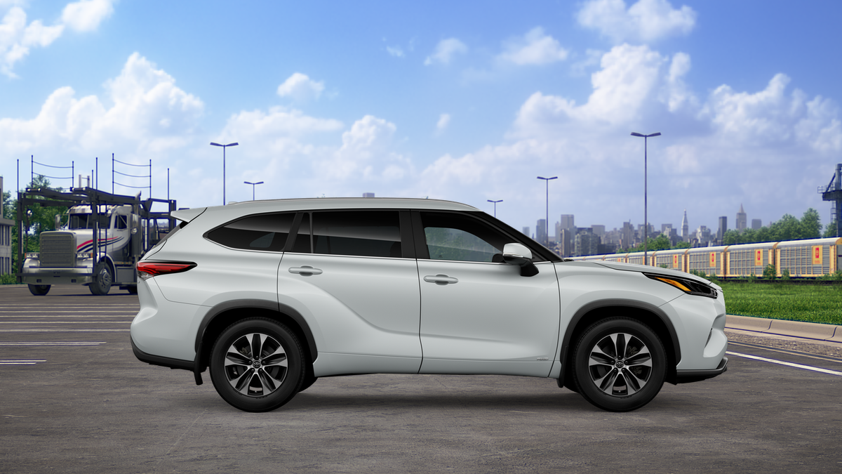 2026 Toyota Highlander Hybrid XLE