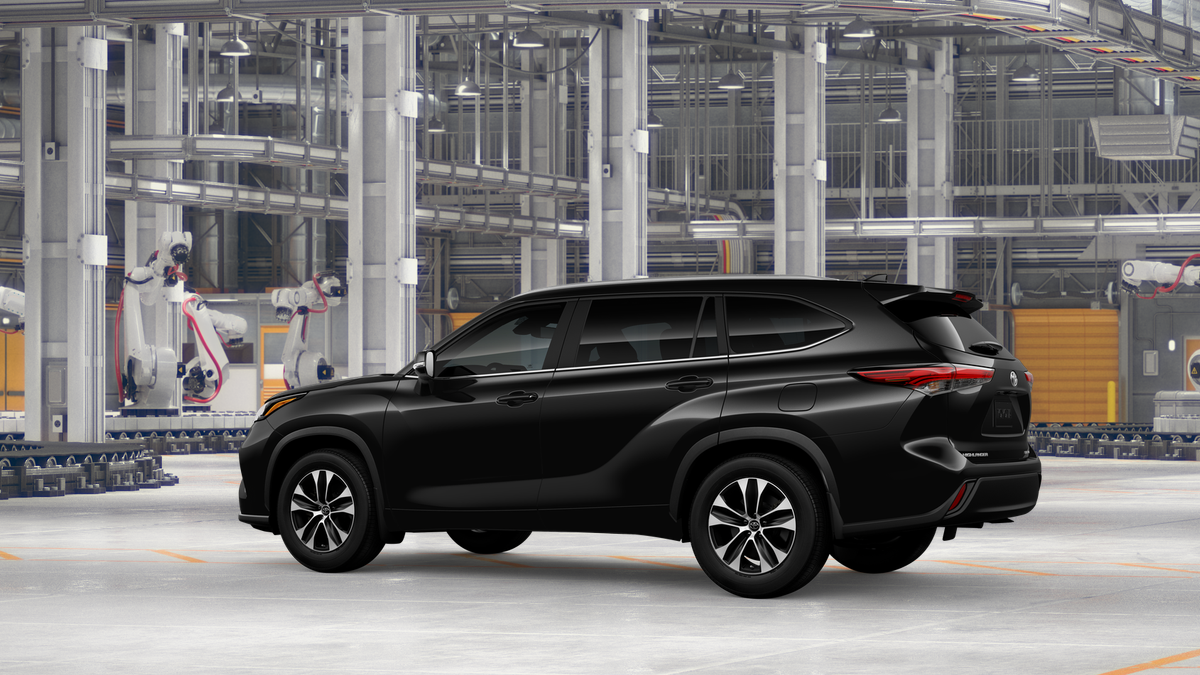 2026 Toyota Highlander XLE