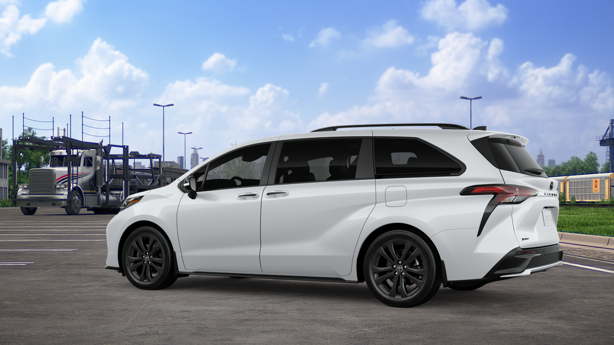 2026 Toyota Sienna XSE