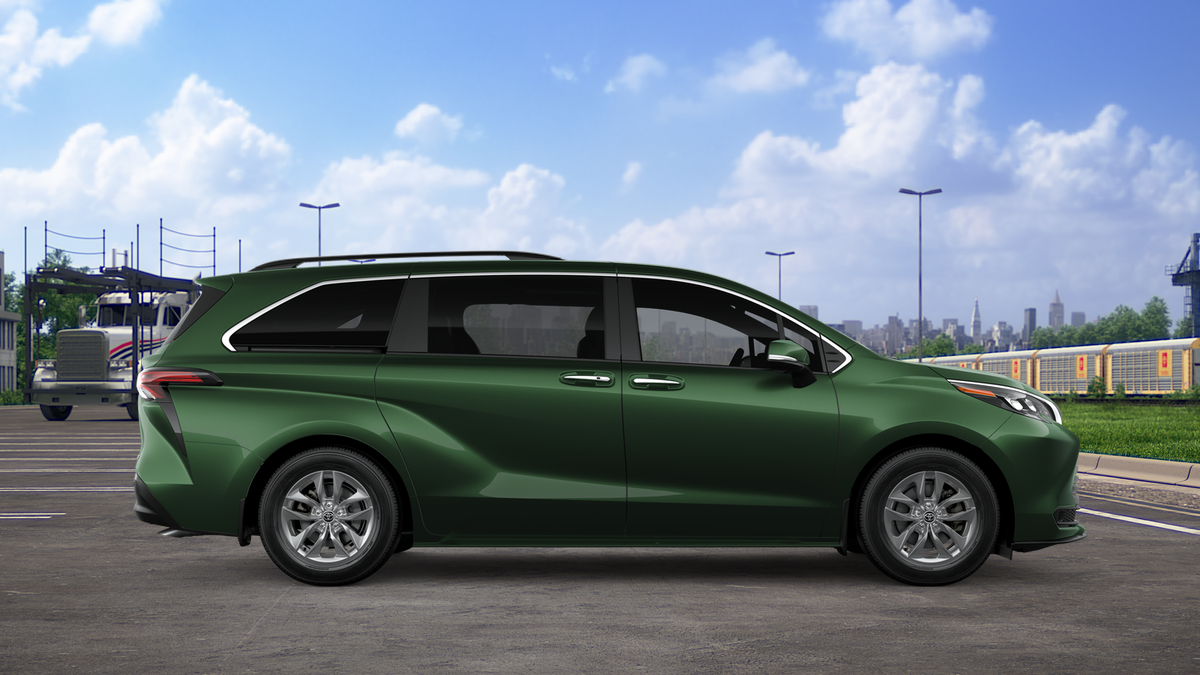 2026 Toyota Sienna XLE