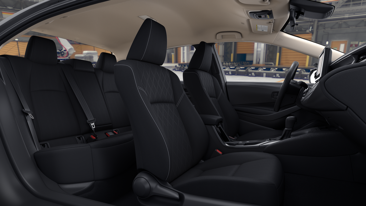 2026 Toyota Corolla LE - Photo 20
