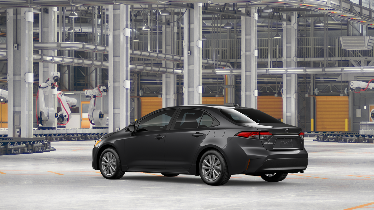 2026 Toyota Corolla LE - Photo 6