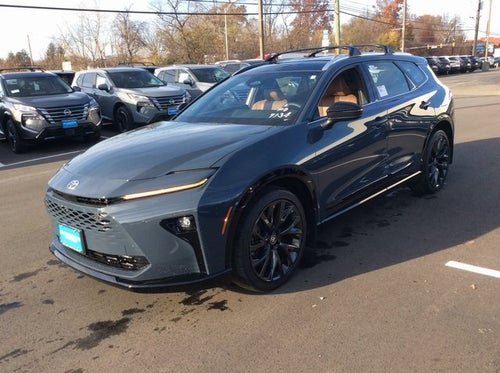 2025 Toyota Toyota Crown Signia Limited