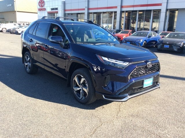 2025 Toyota RAV4 Plug-in Hybrid SE