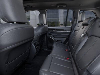 2027 Jeep Grand Cherokee GRAND CHEROKEE LIMITED 4X2